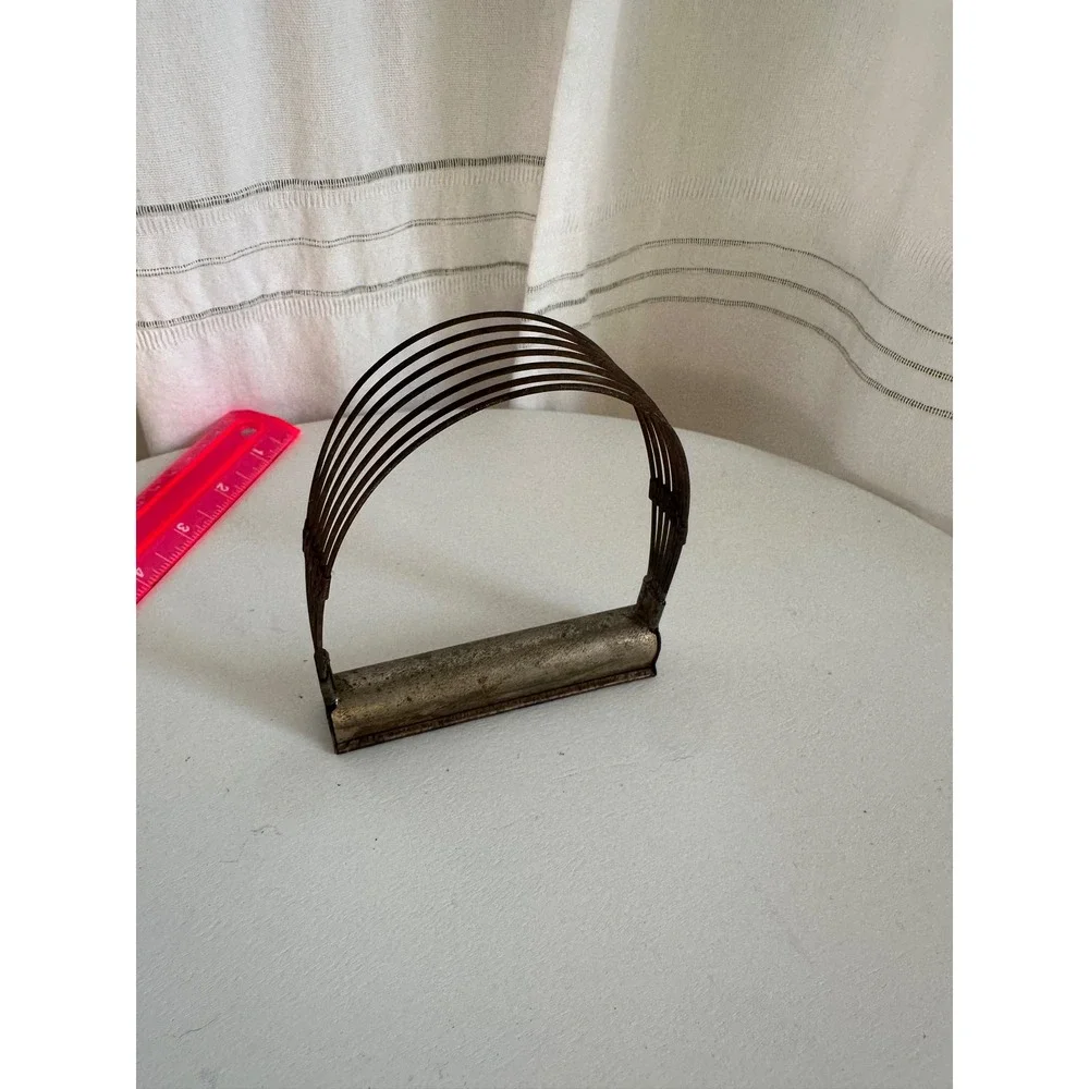 Vintage Jenny Wren Ready-Mixed Flour Pastry Blender Primitive Kitchen Tool Metal